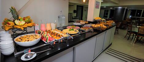 Free daily buffet breakfast