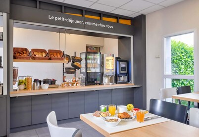 B&B HOTEL Saint-Witz