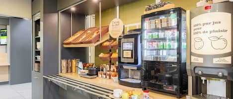 Daily buffet breakfast for a fee