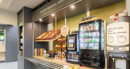 B&B HOTEL Calais Centre Saint-Pierre