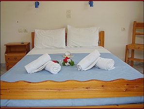 Premium bedding, in-room safe, soundproofing, iron/ironing board - Blue Lake (Zakynthos)