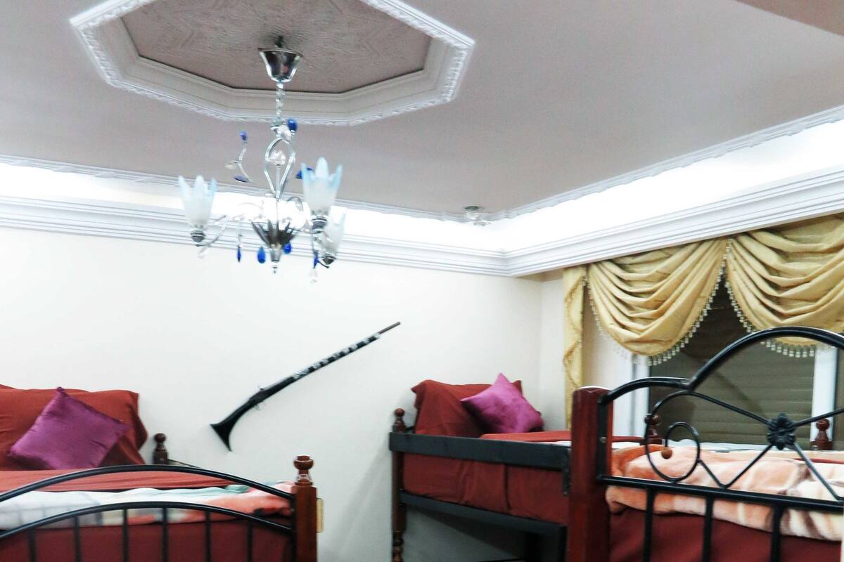 Rollaway beds