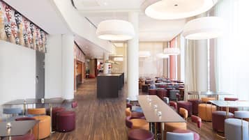 Lounge dans le hall