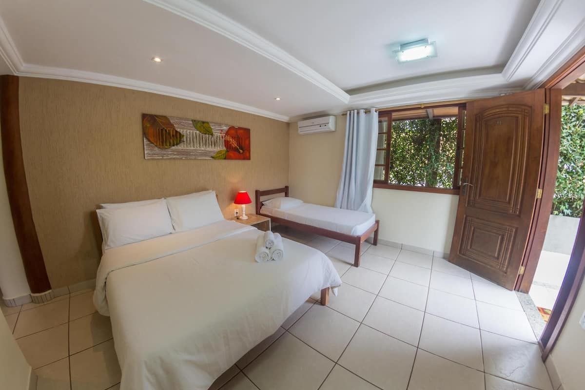 1 slaapkamer, een minibar, een laptopwerkplek, gratis wifi