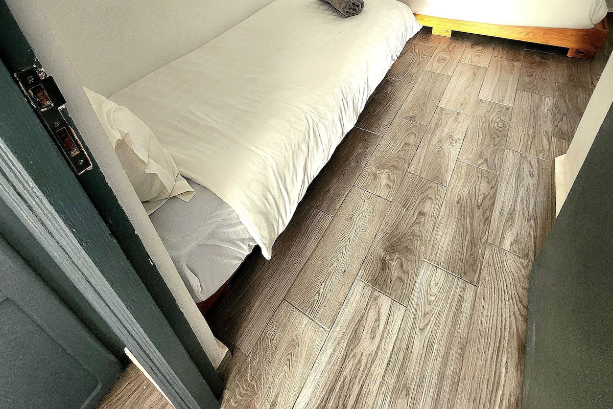 Apartamento família, 2 quartos, vista para o oceano (2) | Roupas de cama premium, cofres nos quartos