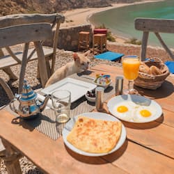 Petit déjeuner continental compris tous les jours