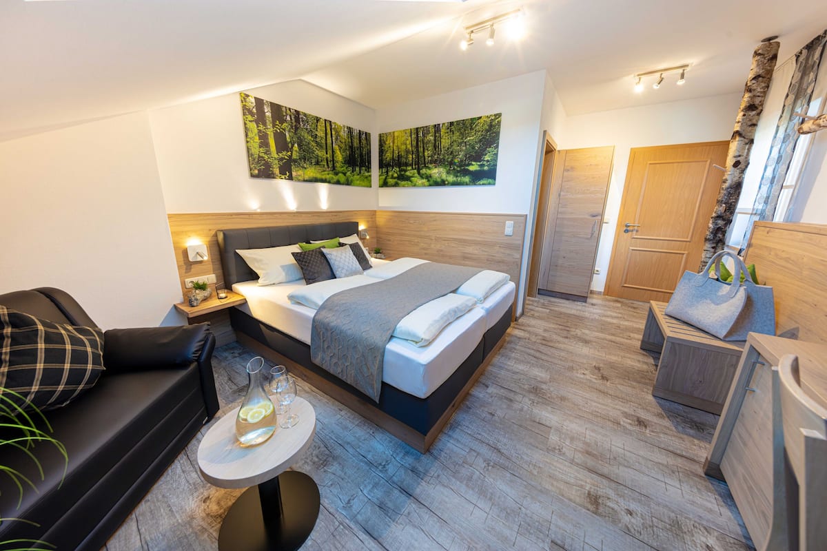 Chambre Simple Deluxe | Wi-Fi gratuit, draps fournis