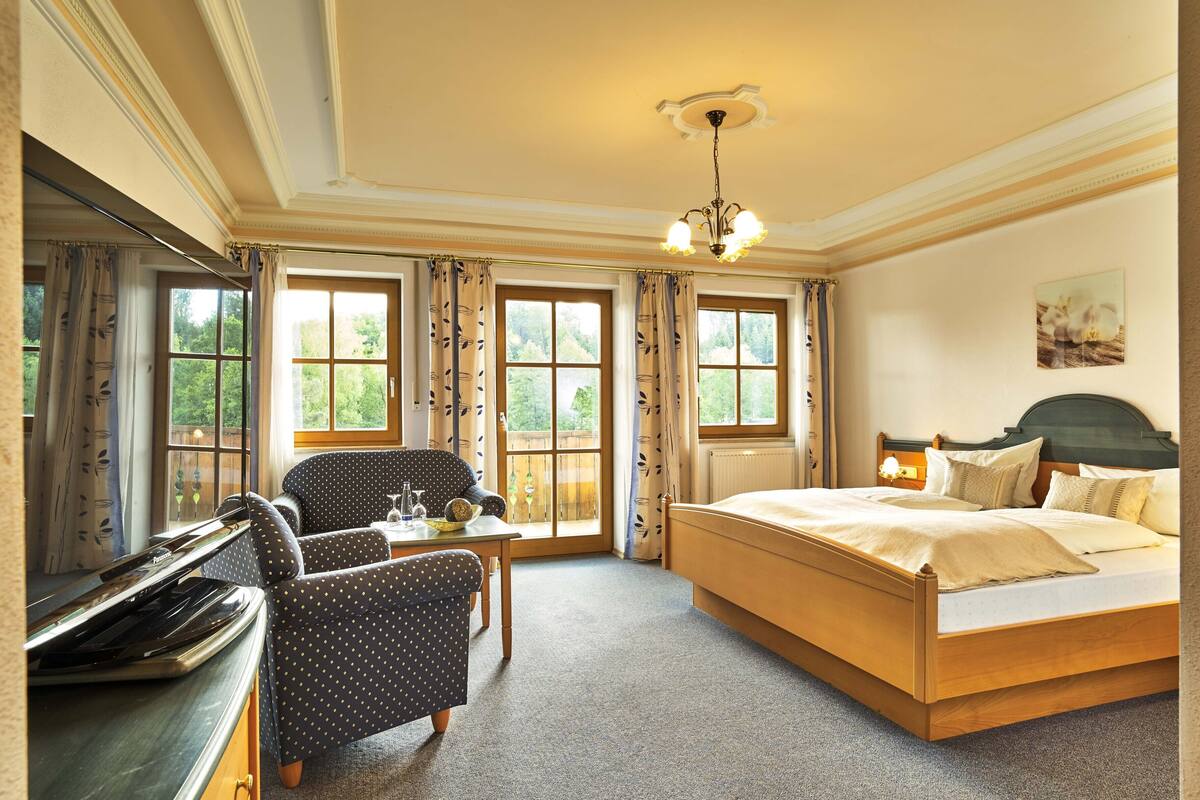 comfort double room (landhotel) | free wifi, bed sheets