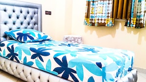Family Apartment, Multiple Bedrooms | Blackout curtains, bed sheets - Villa Annakhil Families And Couples (Marrakech)