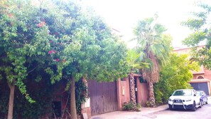 Pemandangan dari properti