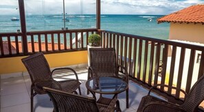 Minibar, cortinas blackout y wifi gratis