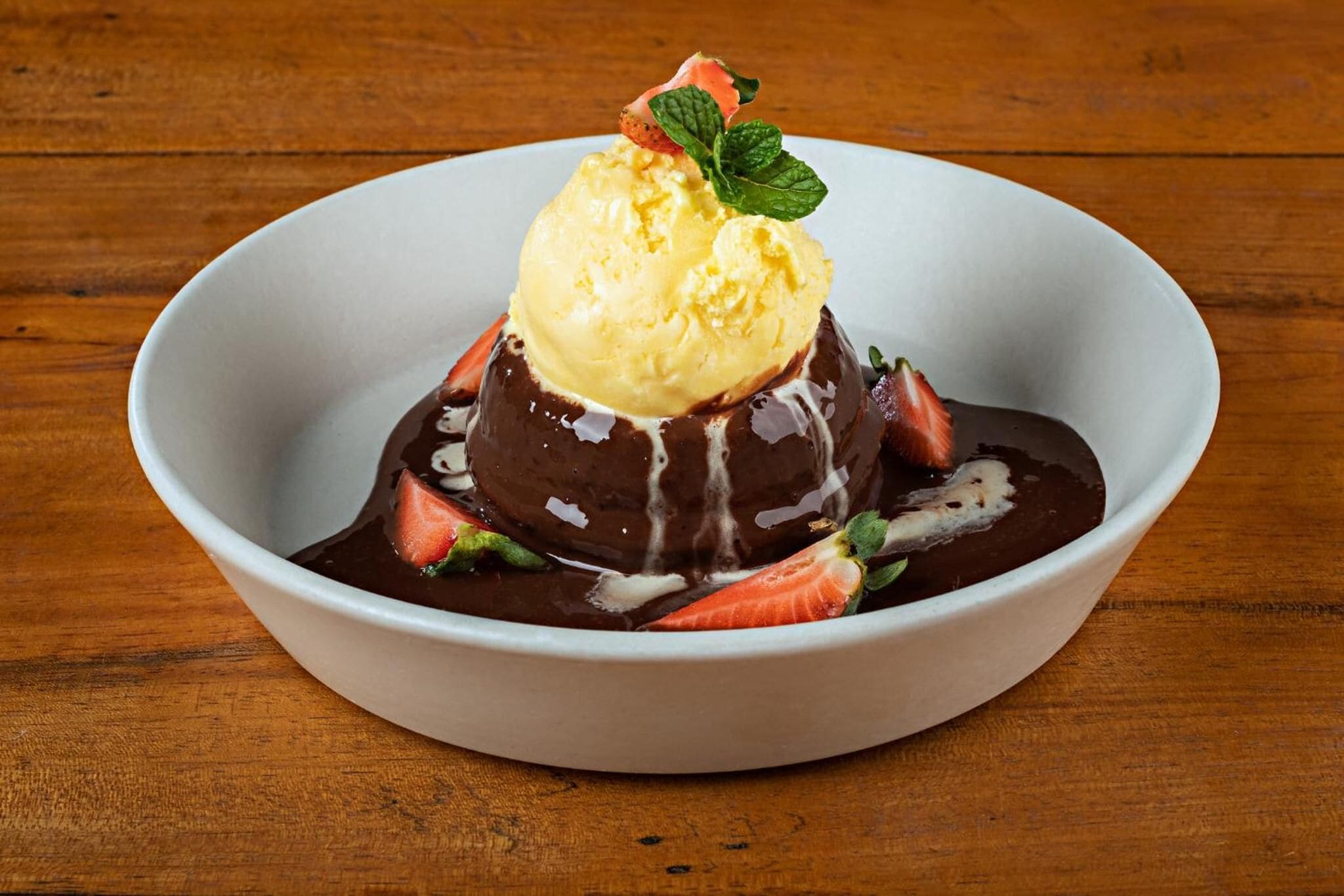 Breakfast, lunch, dinner served; pool views