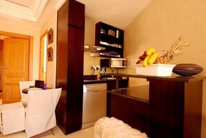 Apartment (Atlas) | Private kitchen - Les Suites De Marrakech (Marrakech)