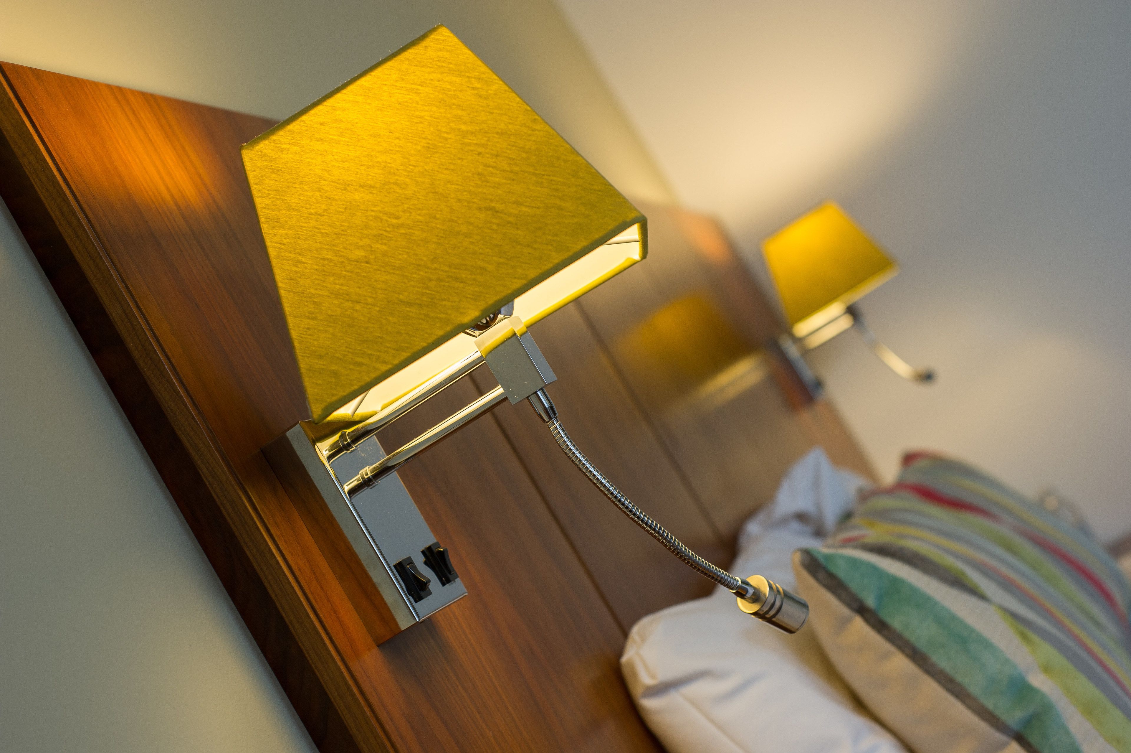 standard double room | in-room safe, desk, laptop workspace, soundproofing