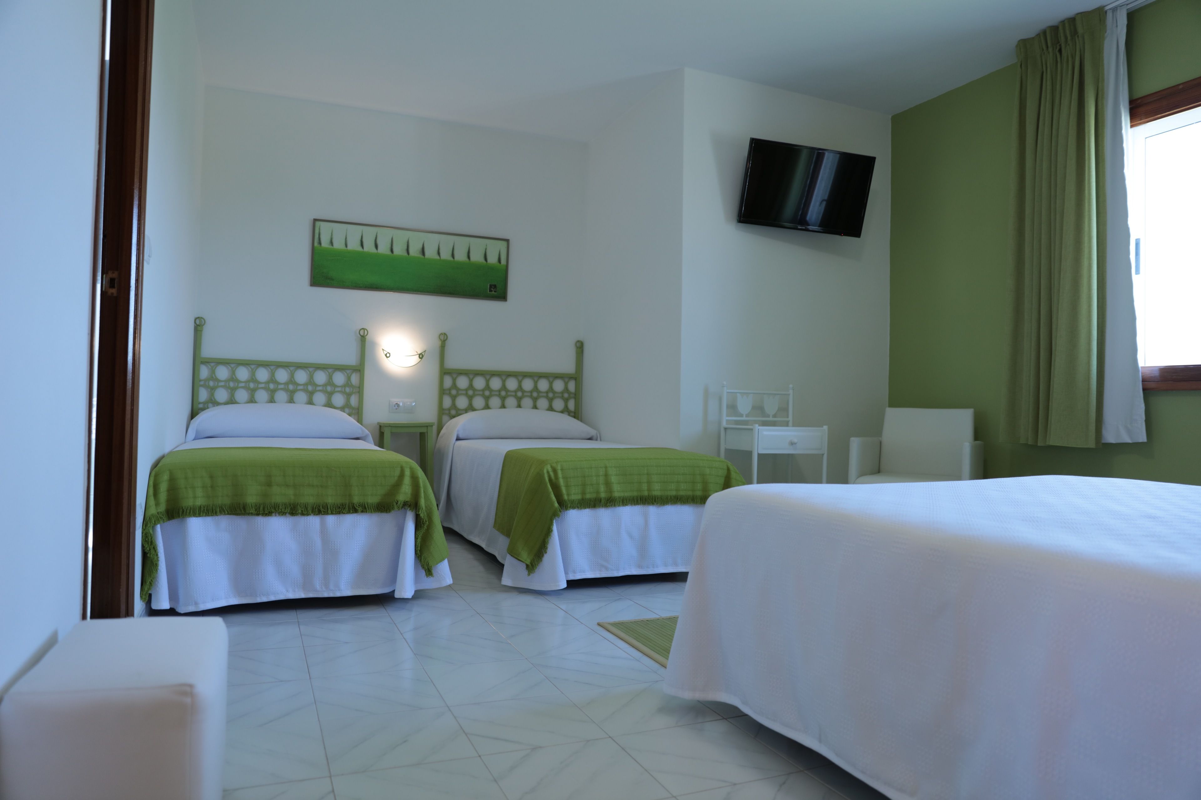 Photo - Hotel Playa de las Catedrales