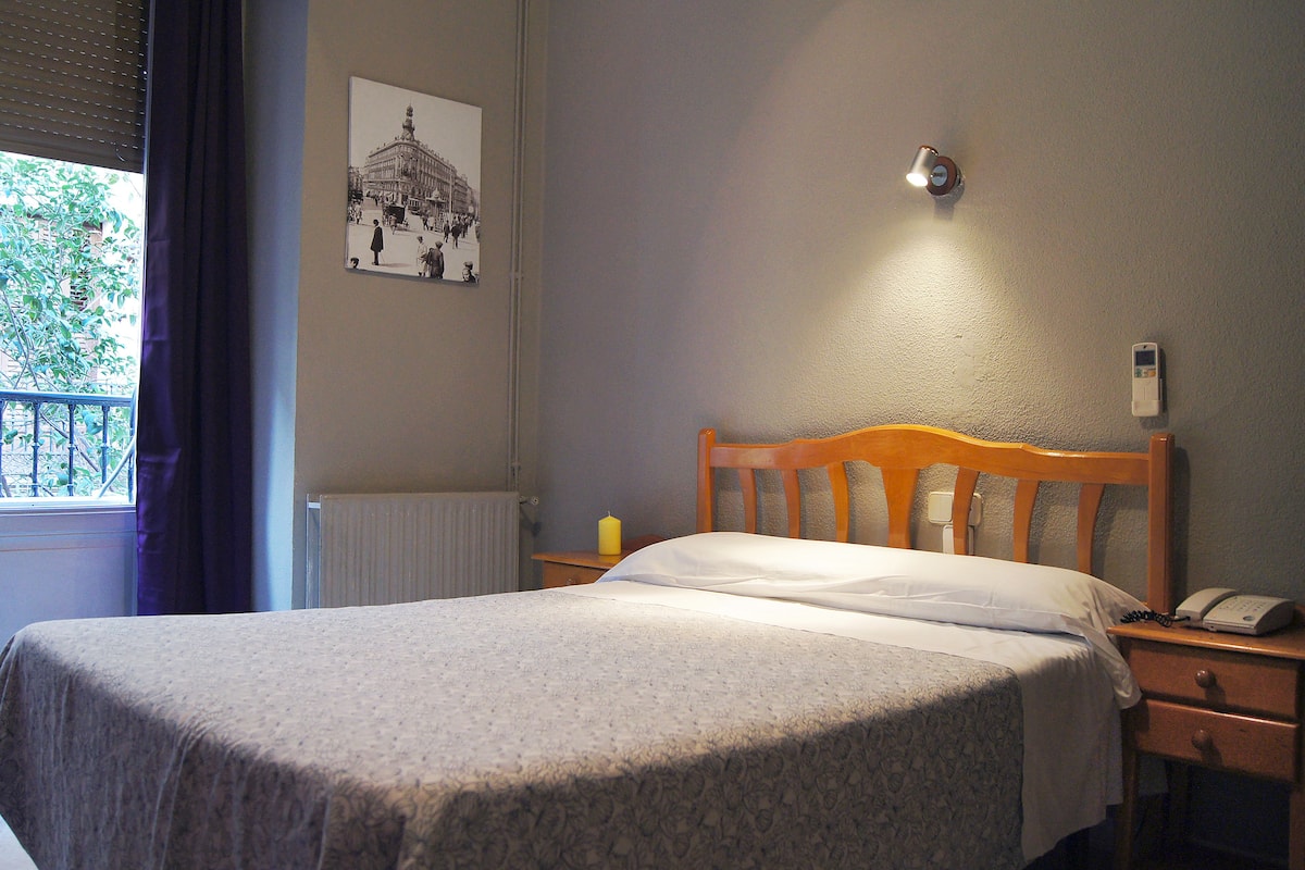 Chambre Double, salle de bains privée | Wi-Fi gratuit, draps fournis