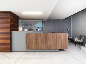 Reception - Hotel Nube, Puebla Centro (Puebla)
