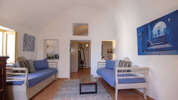 Comfort House | Individually decorated, individually furnished, soundproofing