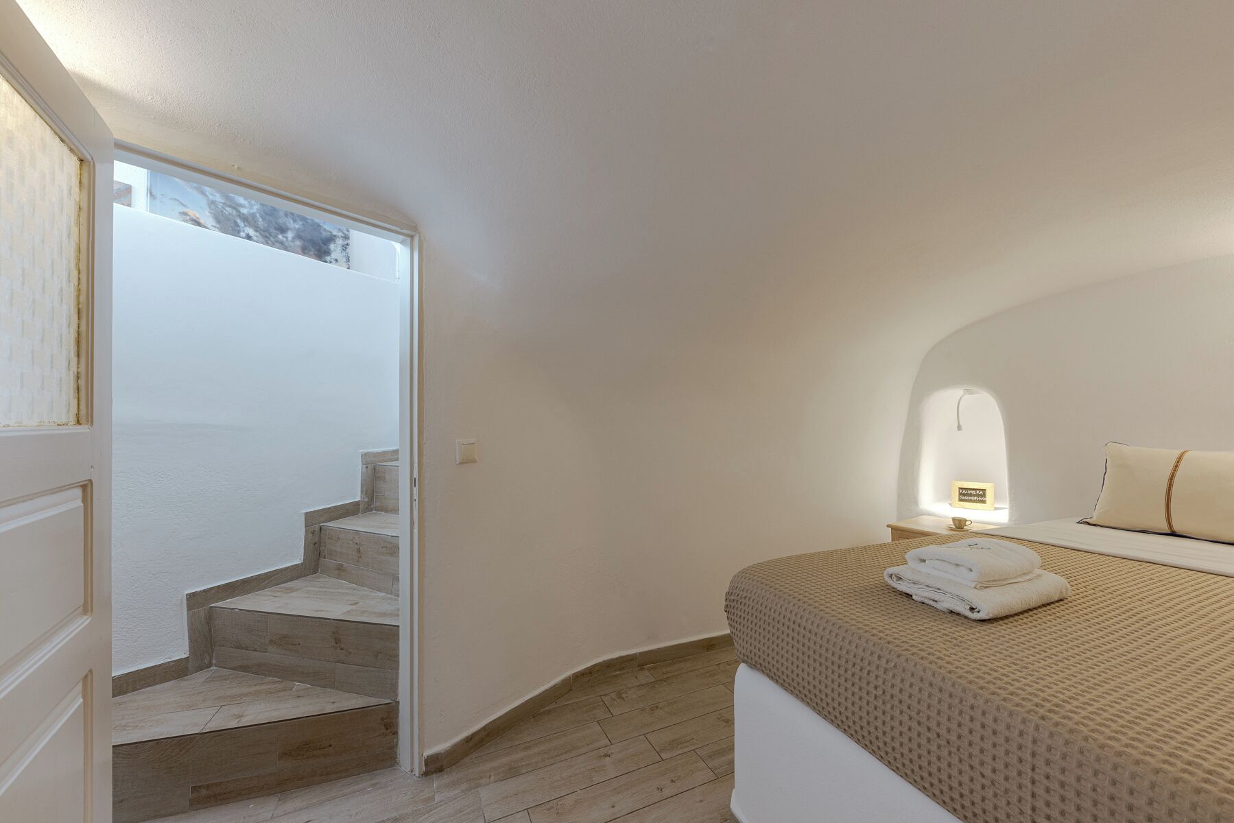 Individually decorated, individually furnished, soundproofing