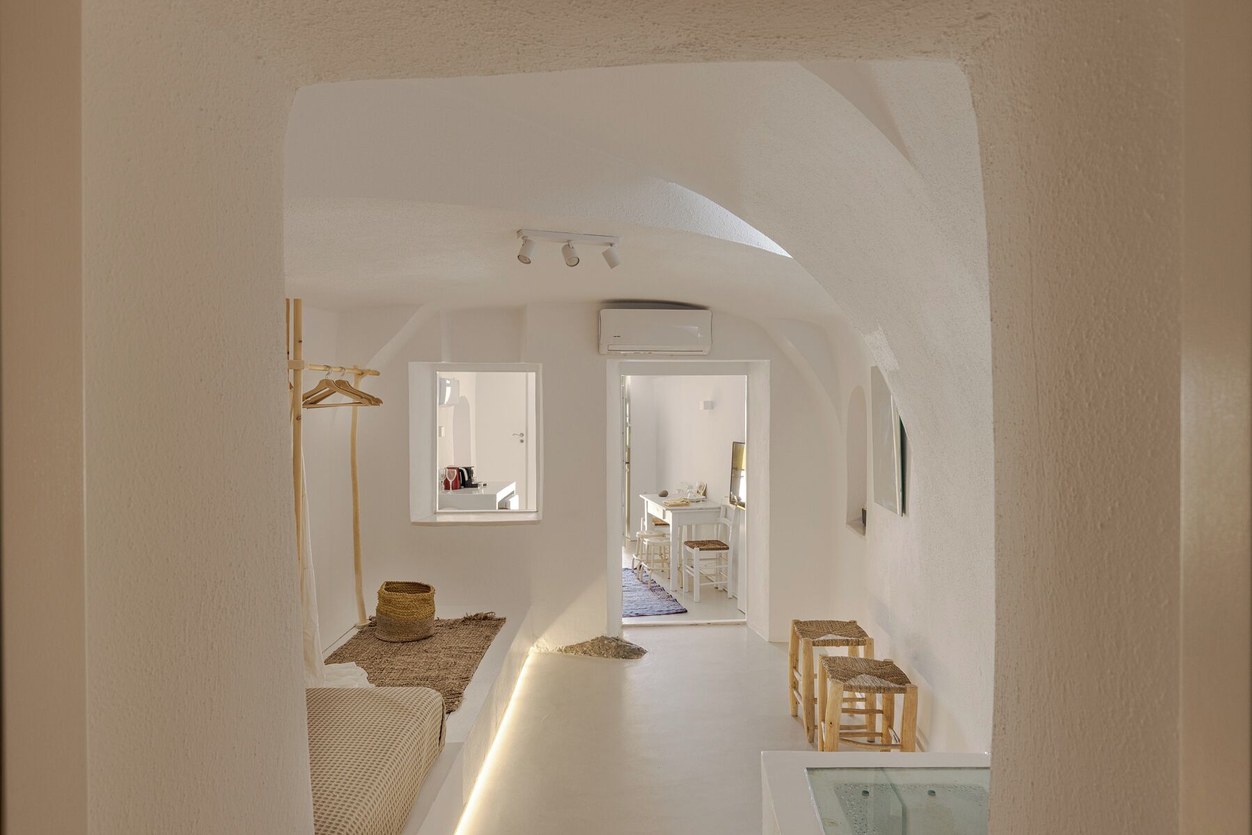 Just Blue House Dome Terrace Volcano View | Living area | 31-inch flat-screen TV with satellite channels, plasma TV