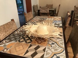 Daily cooked-to-order breakfast for a fee