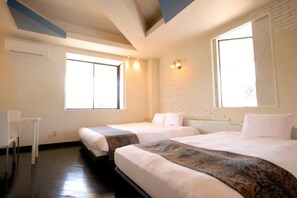 Standard Room, Multiple Beds, Smoking, Jetted Tub | Desk, free WiFi, bed sheets - Hotel Square FujiGiotenba (Gotemba)