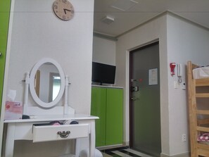 Gemeinsamer Schlafsaal, Nur Frauen (6 persons) | Zimmerausstattung