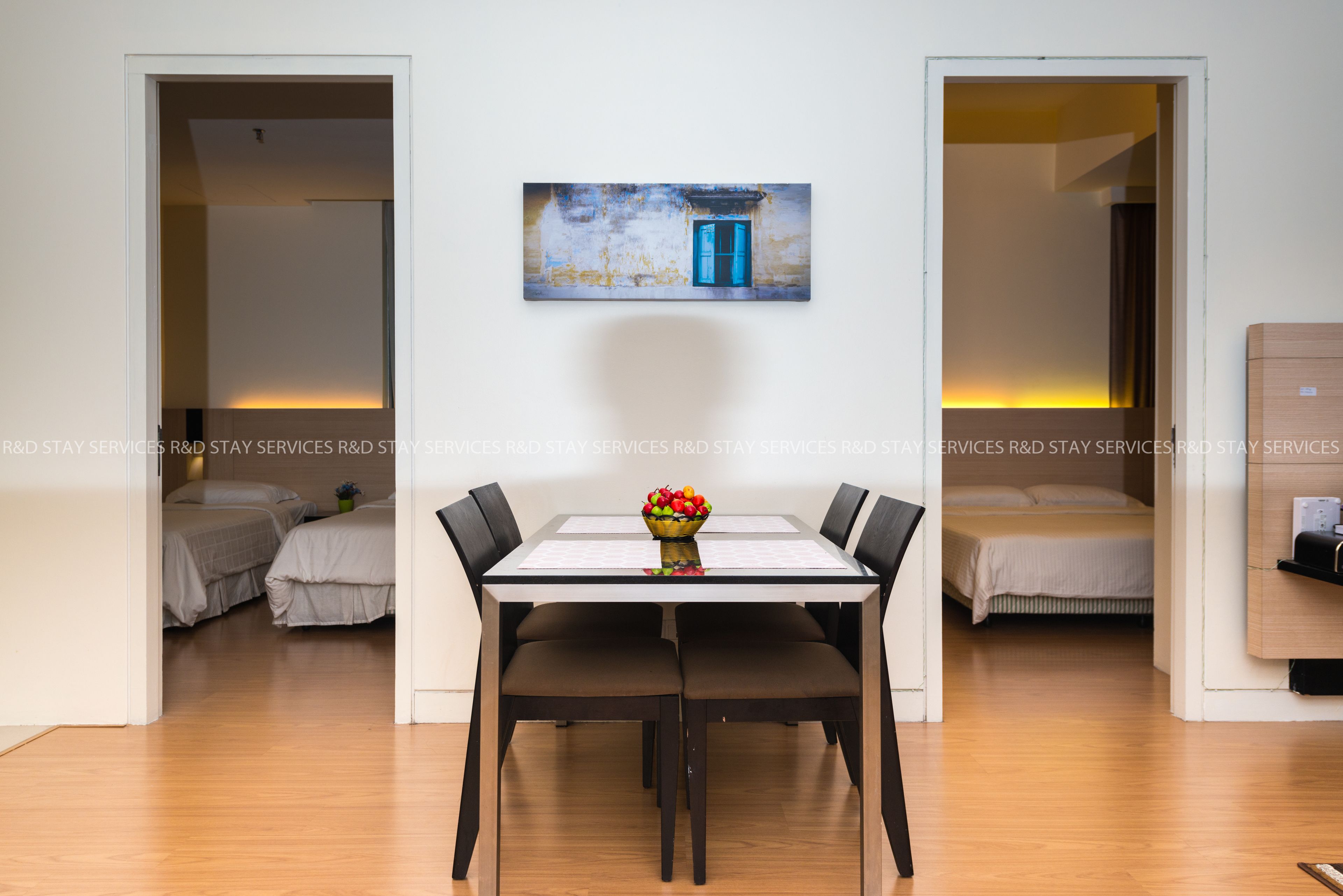 family apartment, 2 bedrooms, accessible, 2 bathrooms | in-room dining