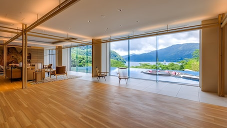 Lobby. Hakone Ashinoko Hanaori(ORIX HOTELS & RESORTS)