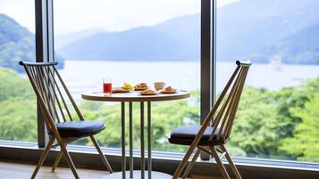 Se sirven desayunos y cenas