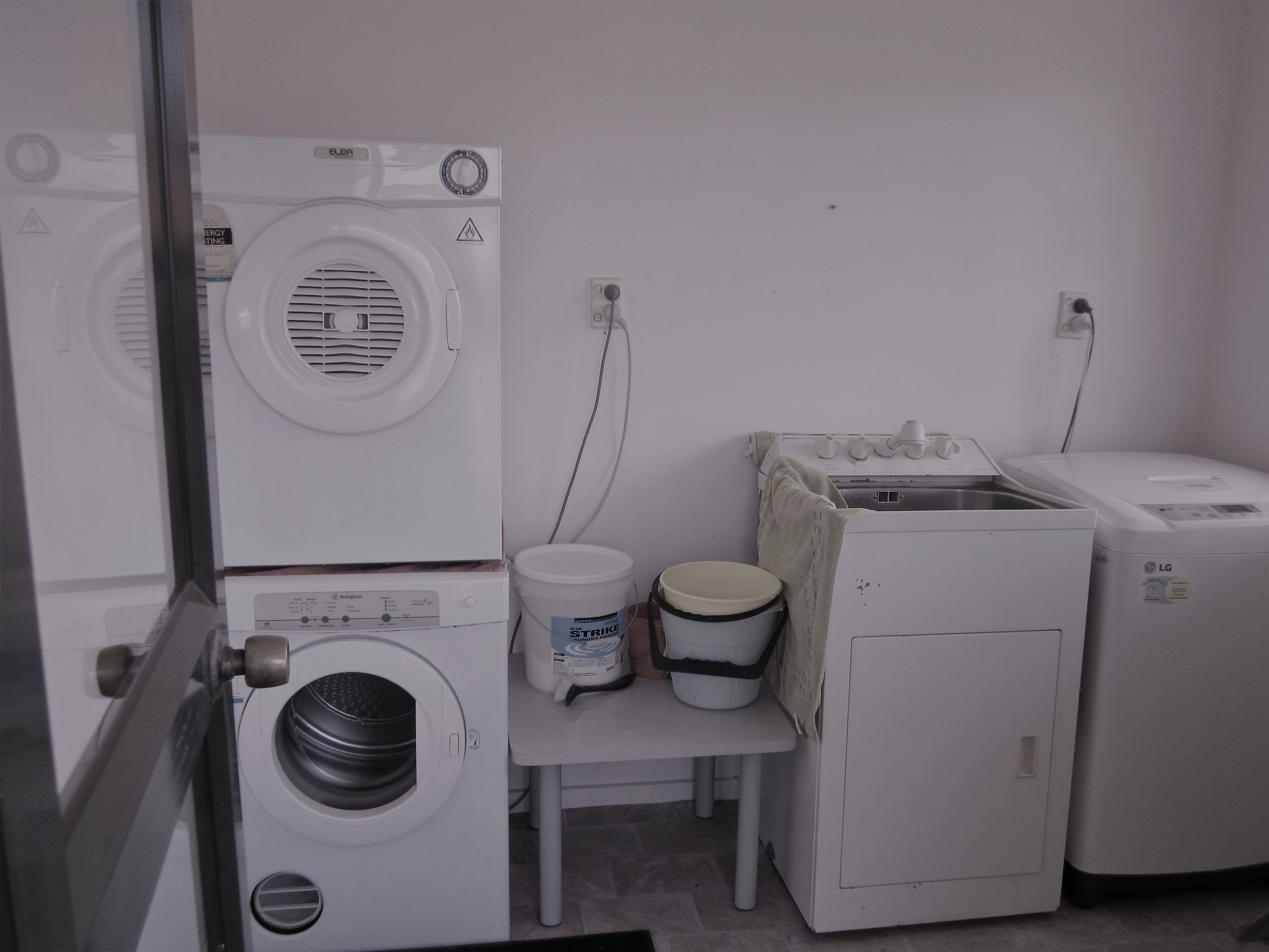Ruang laundry