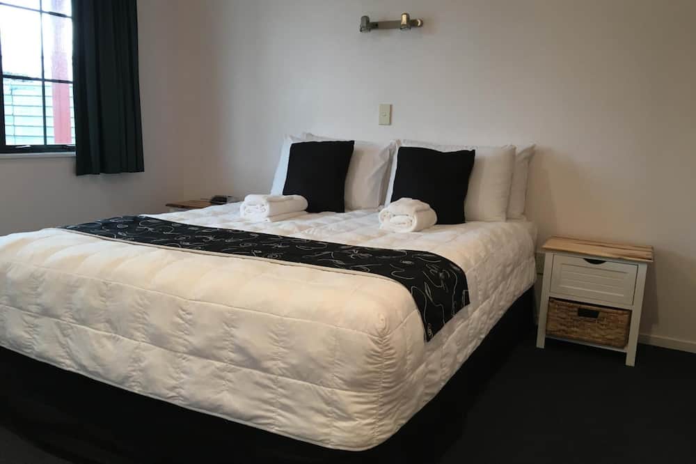 Kiwi Court Motel