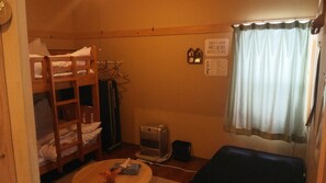 Vierbettzimmer, Gemeinschaftsbad