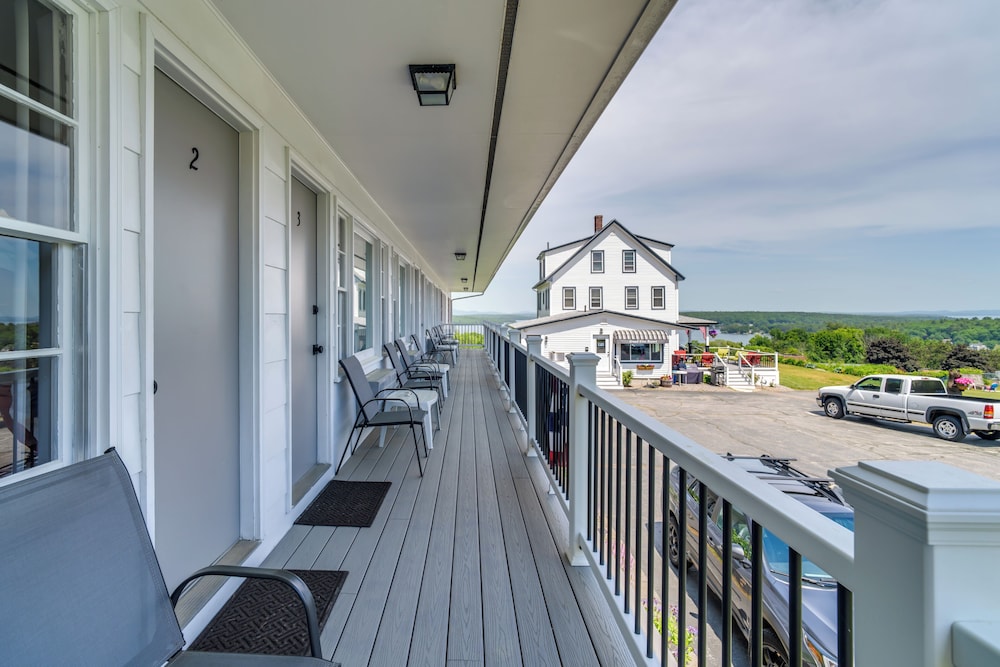 Go View Resort Grand View Resort - reviews,open hours,photo spots,things to do ...