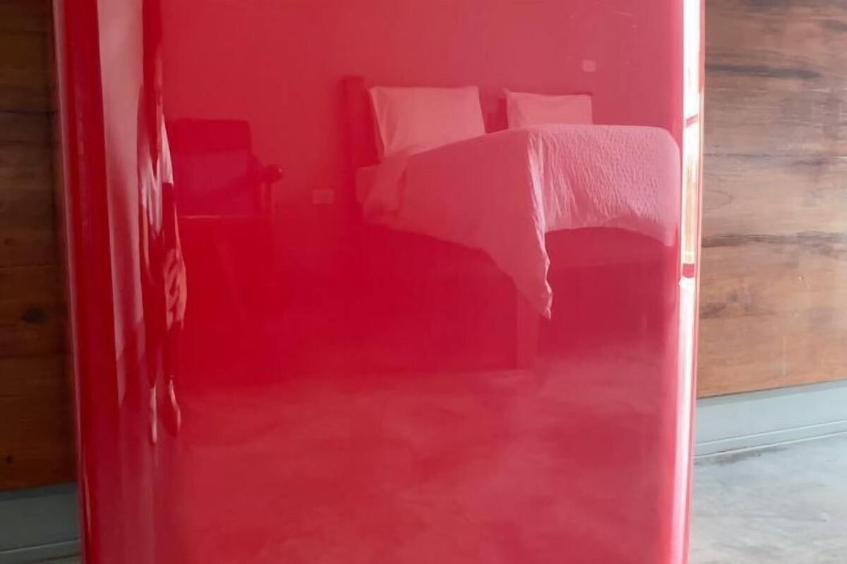 Bureau, Wi-Fi gratuit, draps fournis