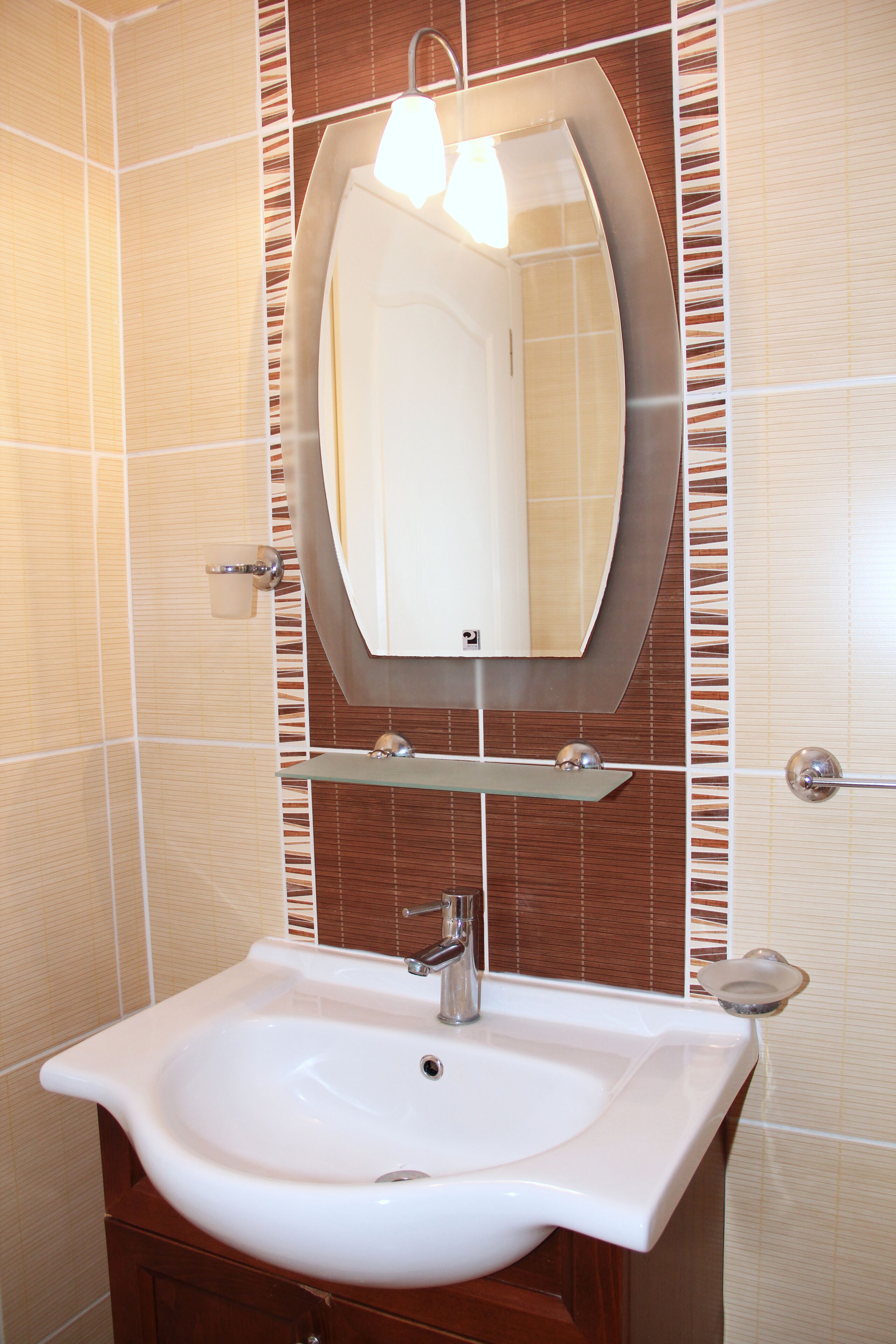 apartment, 2 bedrooms | bathroom | shower, free toiletries, towels