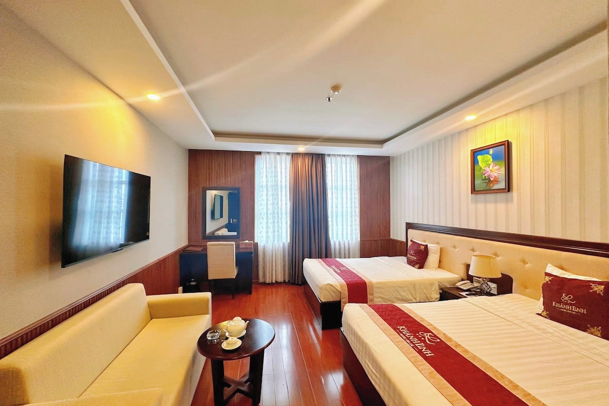 deluxe twin room | minibar, desk, soundproofing, free wifi