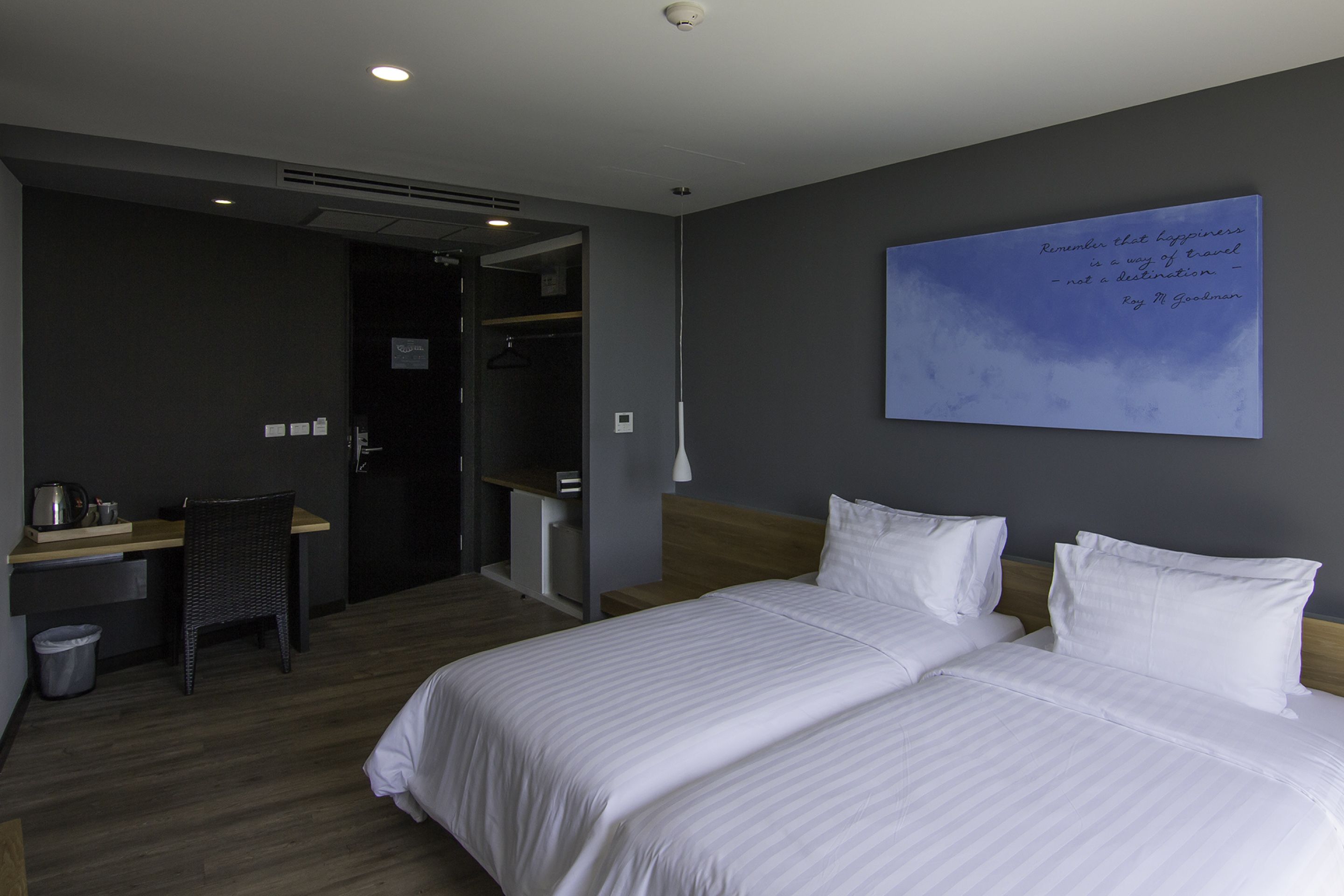 partial sea view | in-room safe, desk, blackout curtains, soundproofing