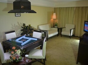 TV - Wuhan Yangtze Hotel (Wuhan)