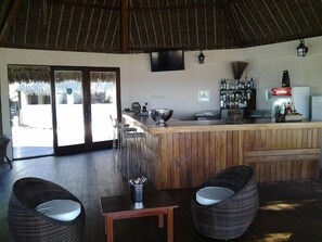 Bar (en la propiedad)