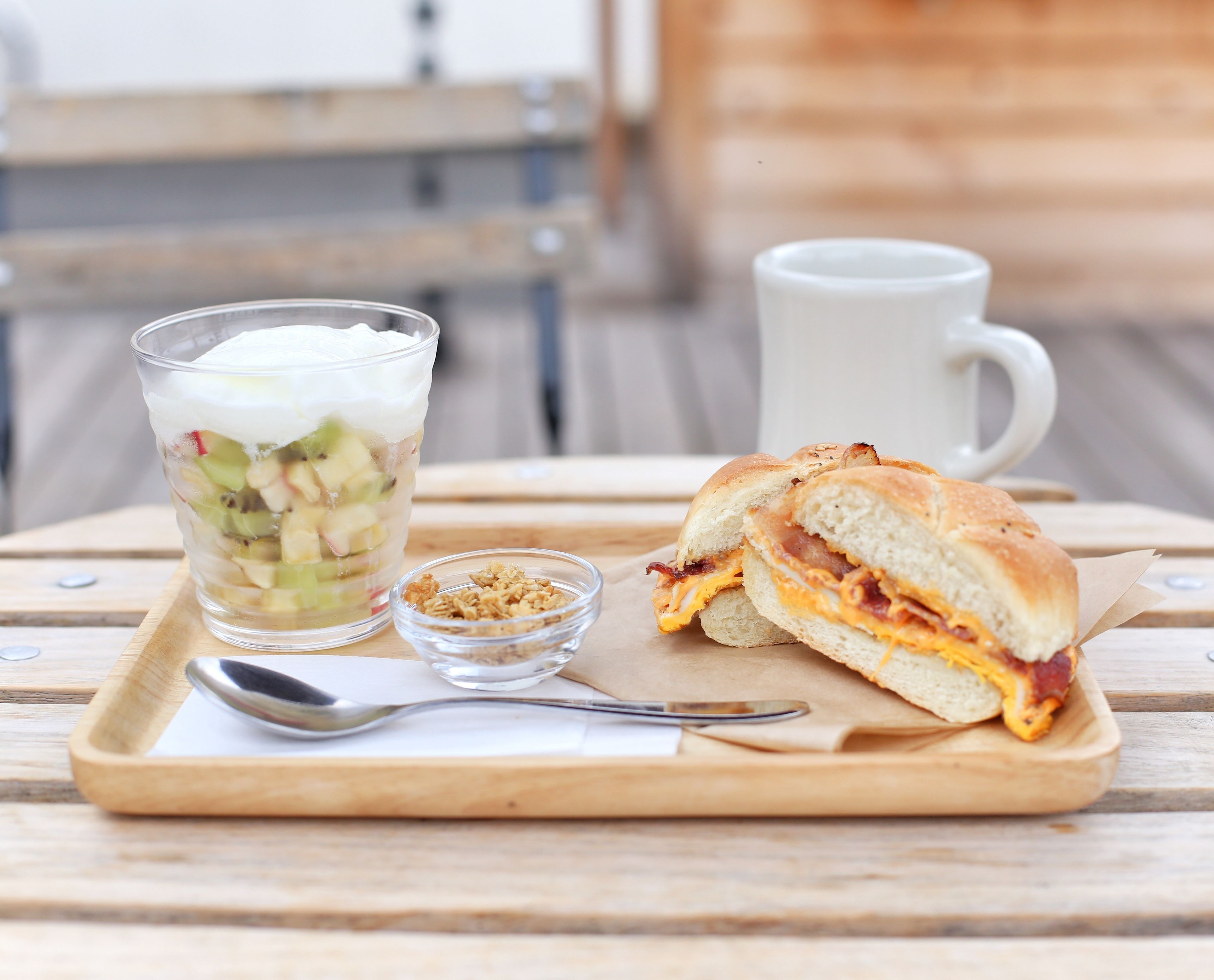 daily cooked-to-order breakfast (jpy 1500 per person)