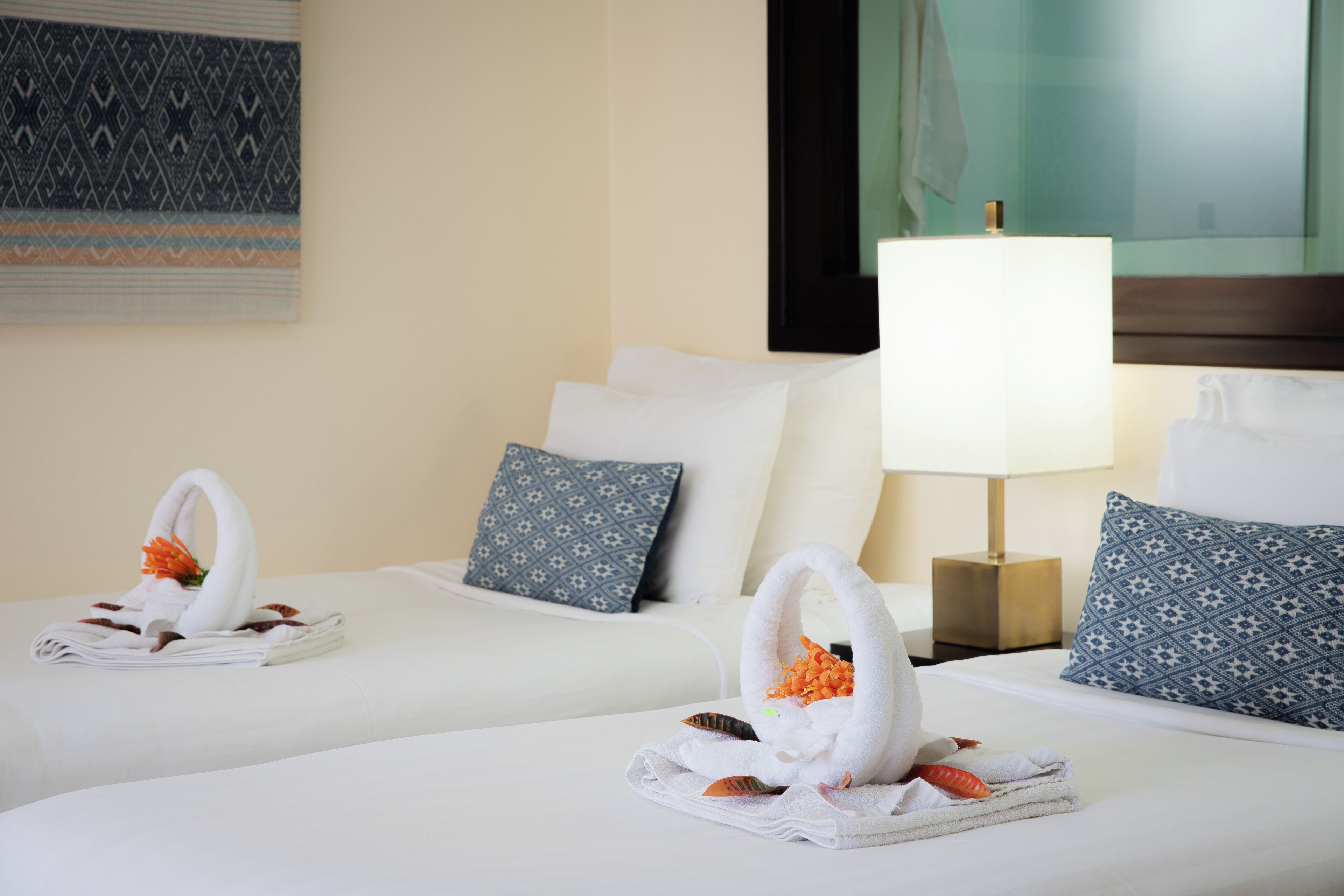 Deluxe Room | Bathroom