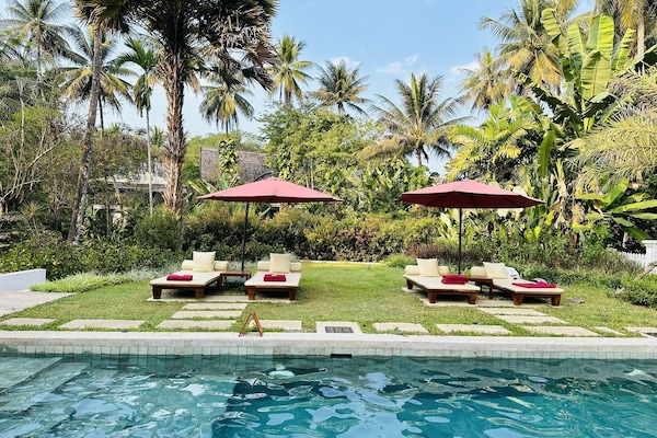 Alberca al aire libre