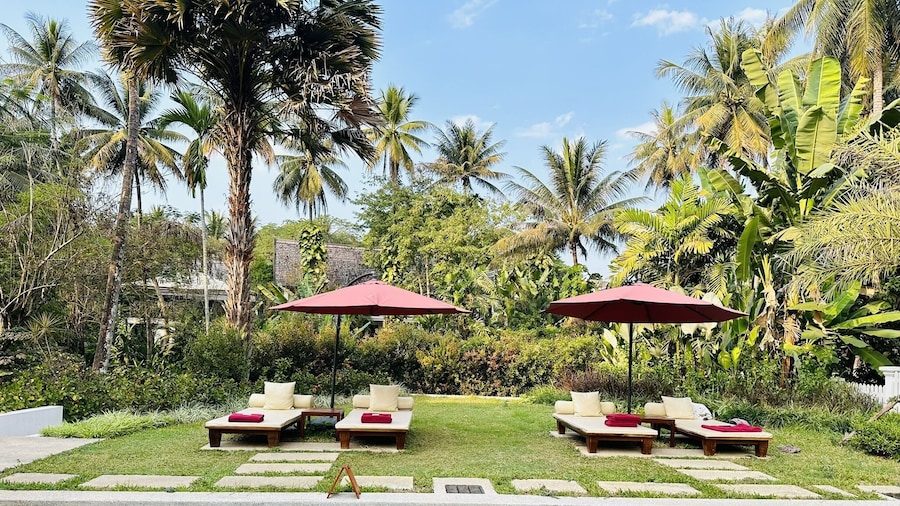 Parasol Blanc Luang Prabang