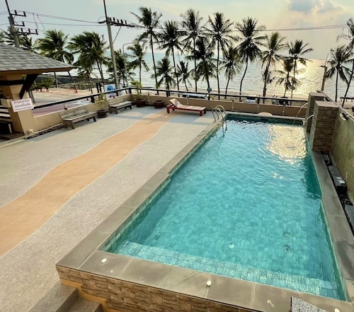 La Playa Boutique Resort