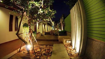 Jardines del alojamiento