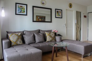 Living room - Siglo Suites at The Acqua Private Residences (Makati)