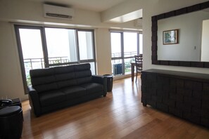 Living area - Siglo Suites at The Acqua Private Residences (Makati)