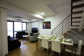 Living area - Siglo Suites at The Acqua Private Residences (Makati)