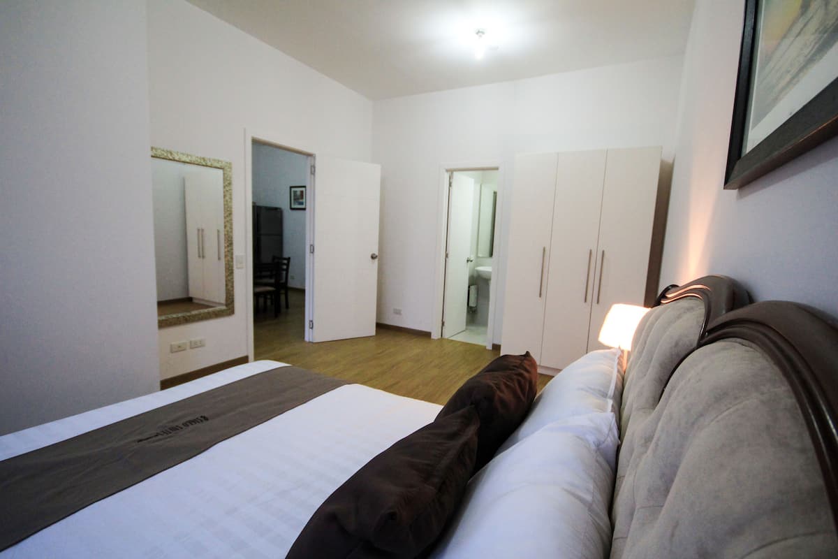 In-room safe, desk, iron/ironing board (on request), WiFi